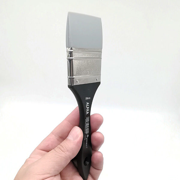 Alpha-50mm-Silicone-Brush-side-view