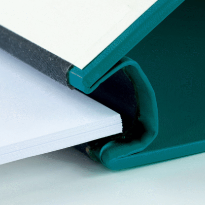 LEUCHTTURM PACIFIC GREEN SPRINGBACK BINDER PEKA CLOSE UP