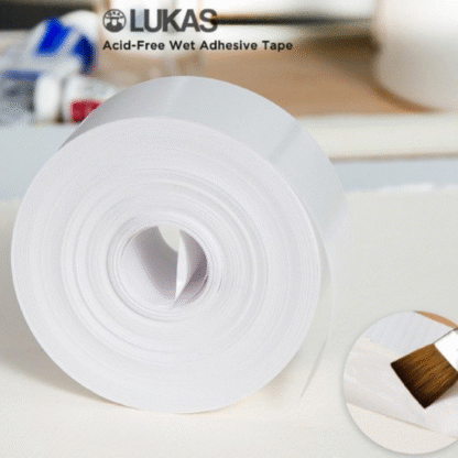 Lukas Wet adhesive tape lifestyle