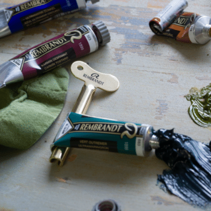 REMBRANDT OIL - TUBE RINGER LTD EDITON in use
