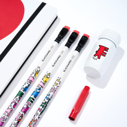 BLACKWING VOLUME 292 - NOTEBOOK ESSENTIALS SET_ SMILING HEART CLOSE UP
