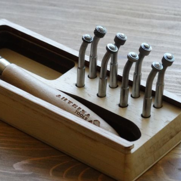 Arteina Roulette Tool set in box